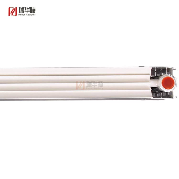 銅鋁復(fù)合暖氣片與管道連接牢固么